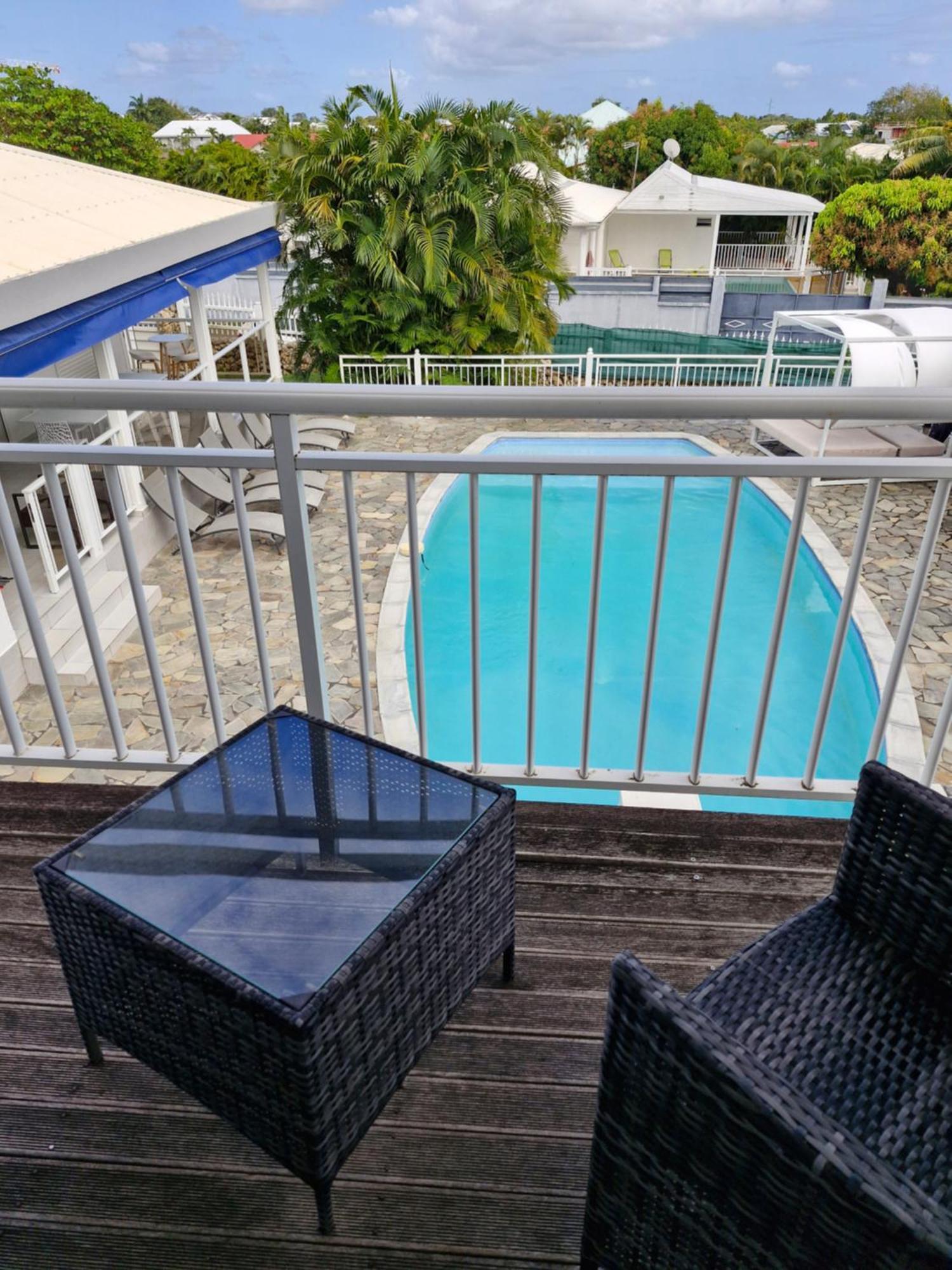 Les Saintes Sainte-Anne Apartment Exterior photo